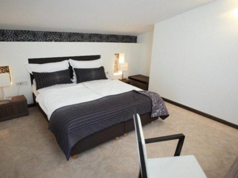 Beach Hotel Split Podstrana Bagian luar foto