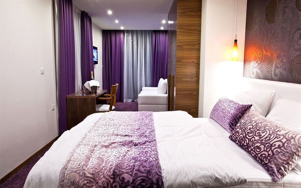 Beach Hotel Split Podstrana Bagian luar foto