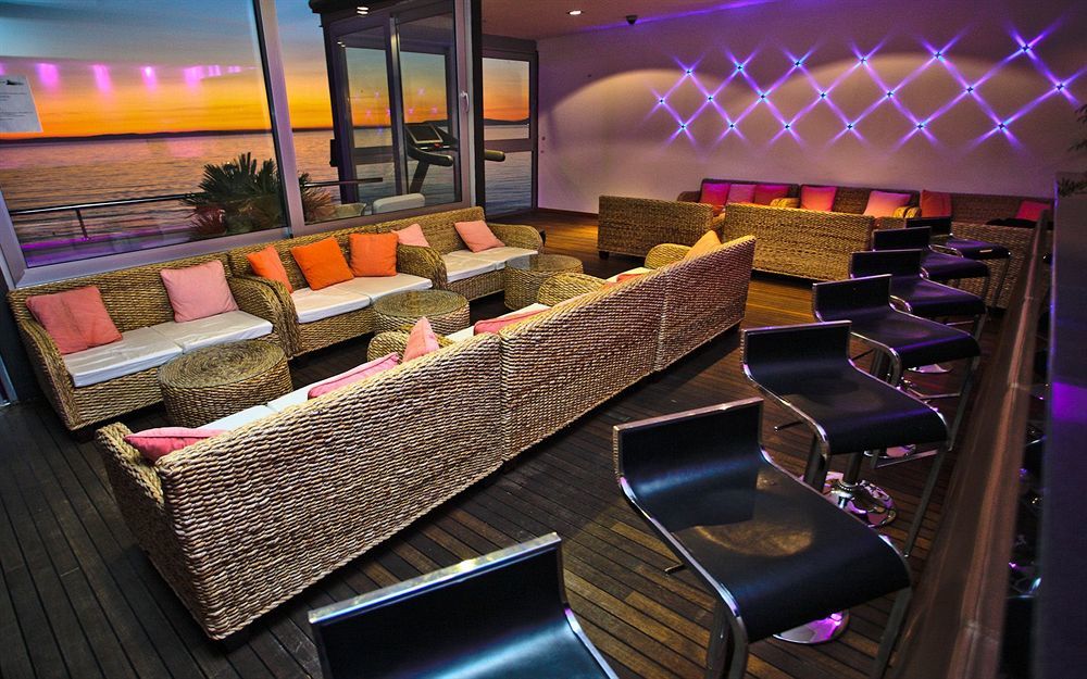 Beach Hotel Split Podstrana Bagian luar foto
