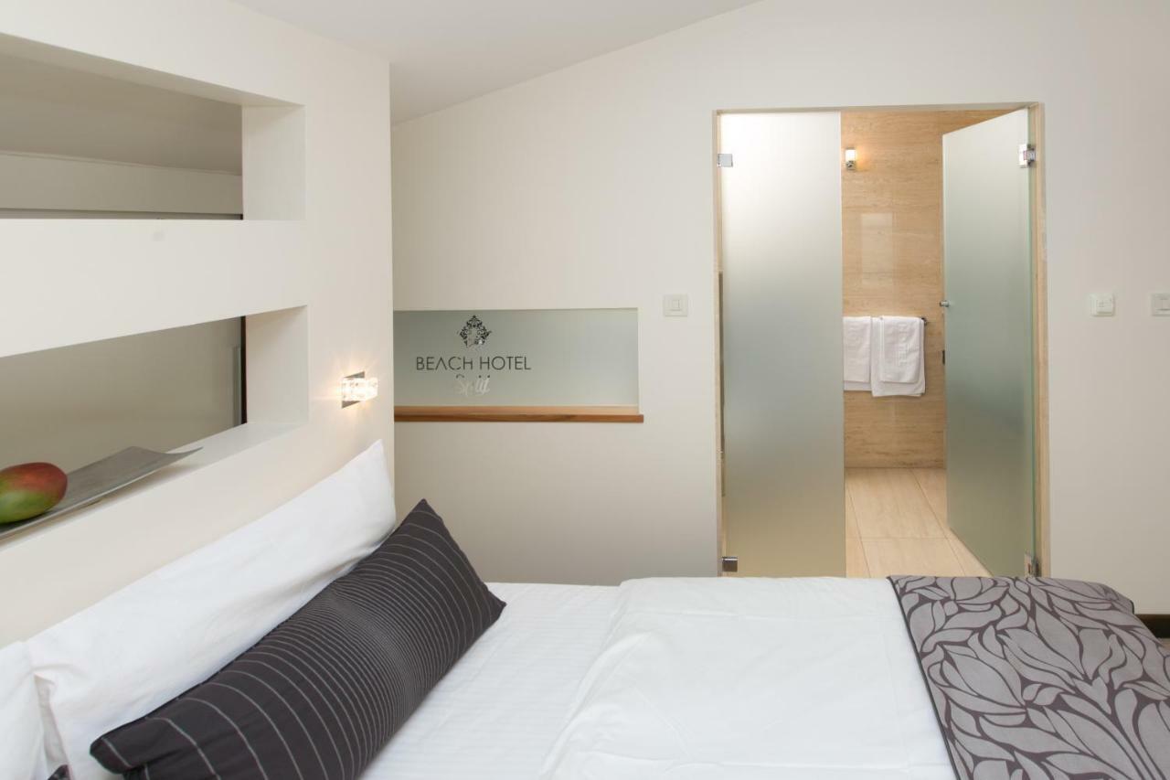Beach Hotel Split Podstrana Bagian luar foto