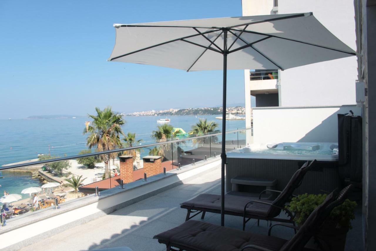 Beach Hotel Split Podstrana Bagian luar foto